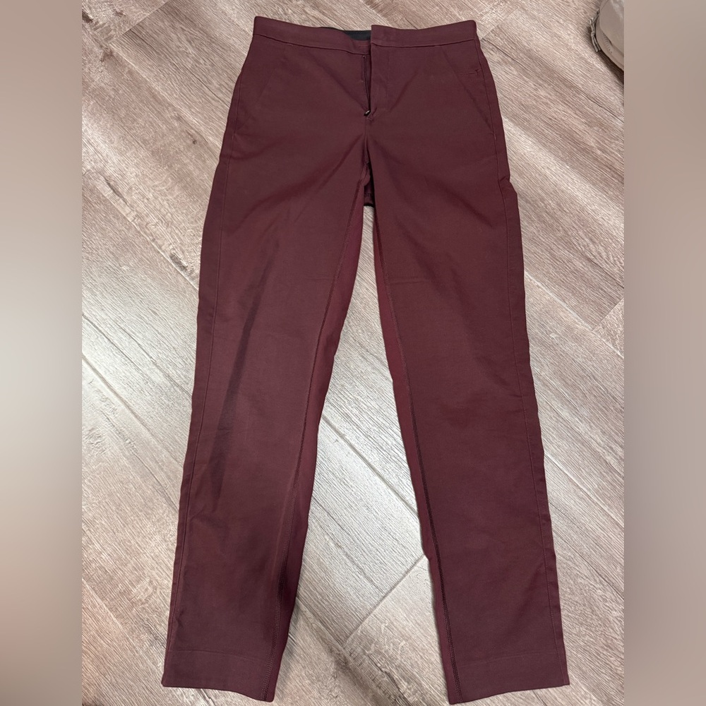 Lululemon women’s slacks